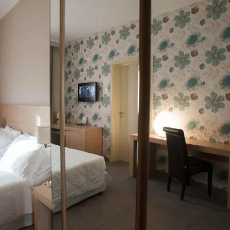Ferrohotel