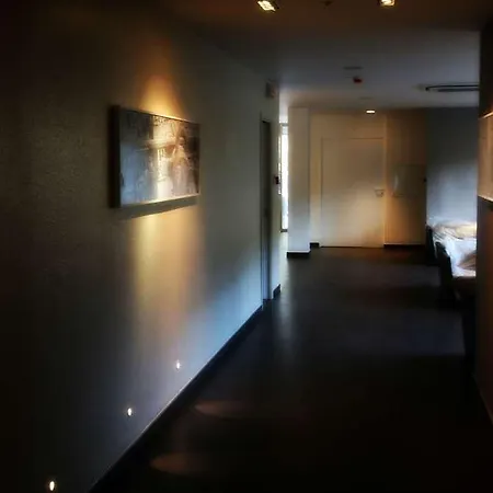 Ferrohotel فندق 4*