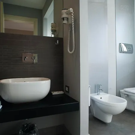 호텔 Ferrohotel 모디카