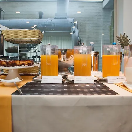 Ferrohotel 4* موديكا